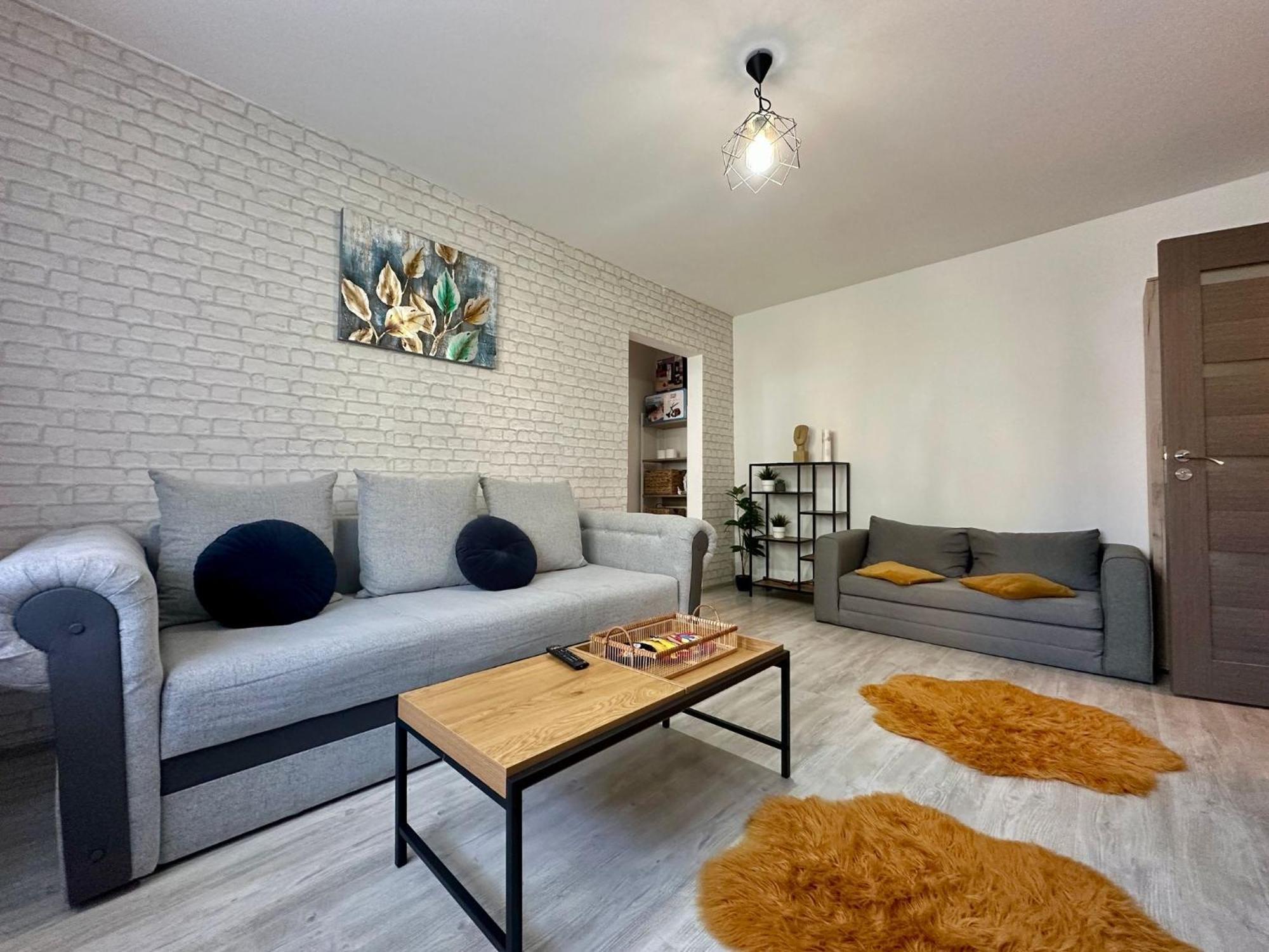 Londof Apartments- New Center Braşov Eksteriør bilde